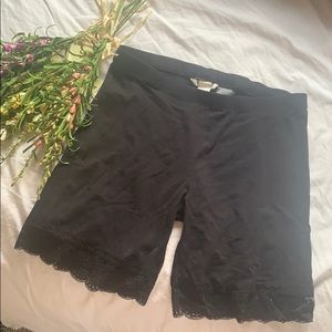 H&M bike shorts